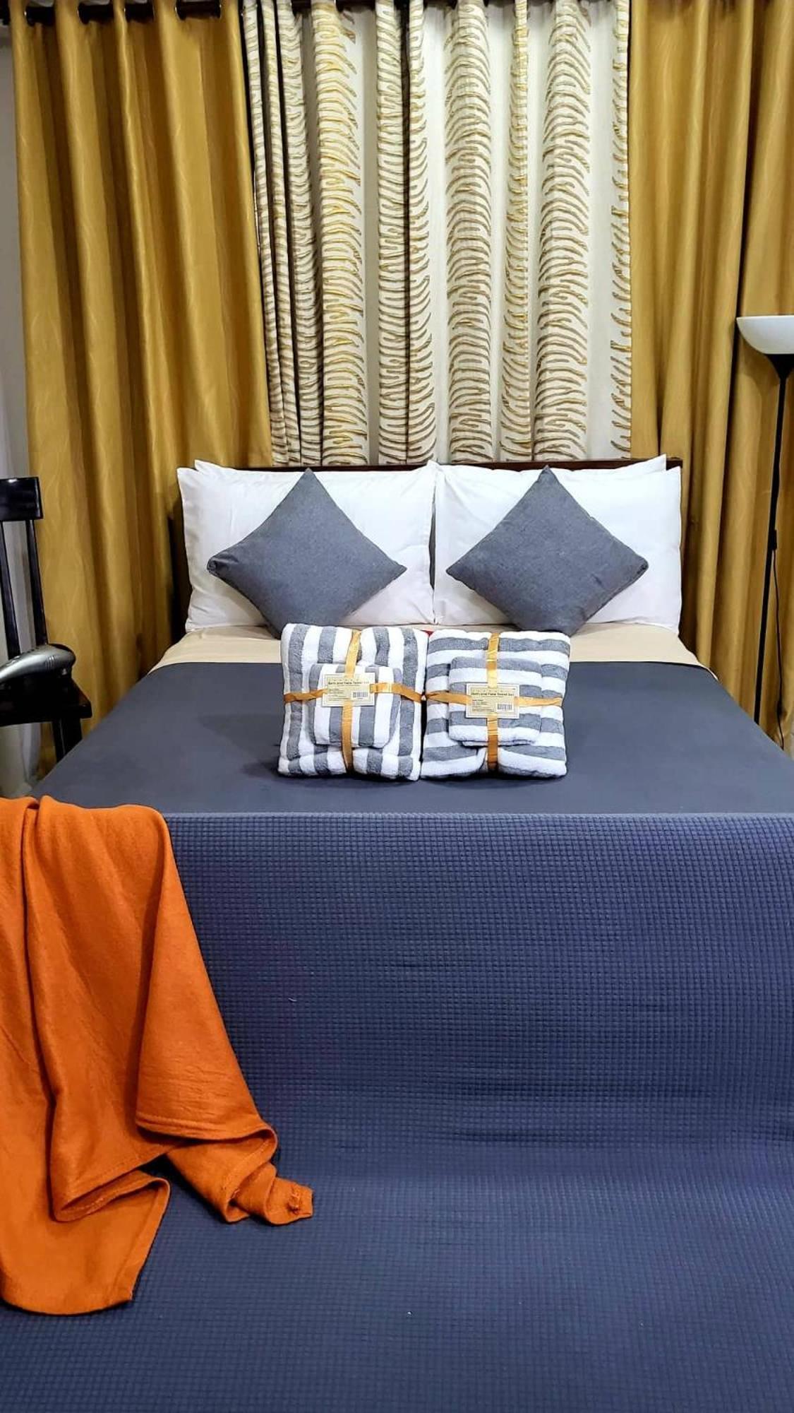 One Palm Tree Villas Condominium - Studio 7Th Fl With Balcony - Across Terminal 3 Airport Pasay Dış mekan fotoğraf