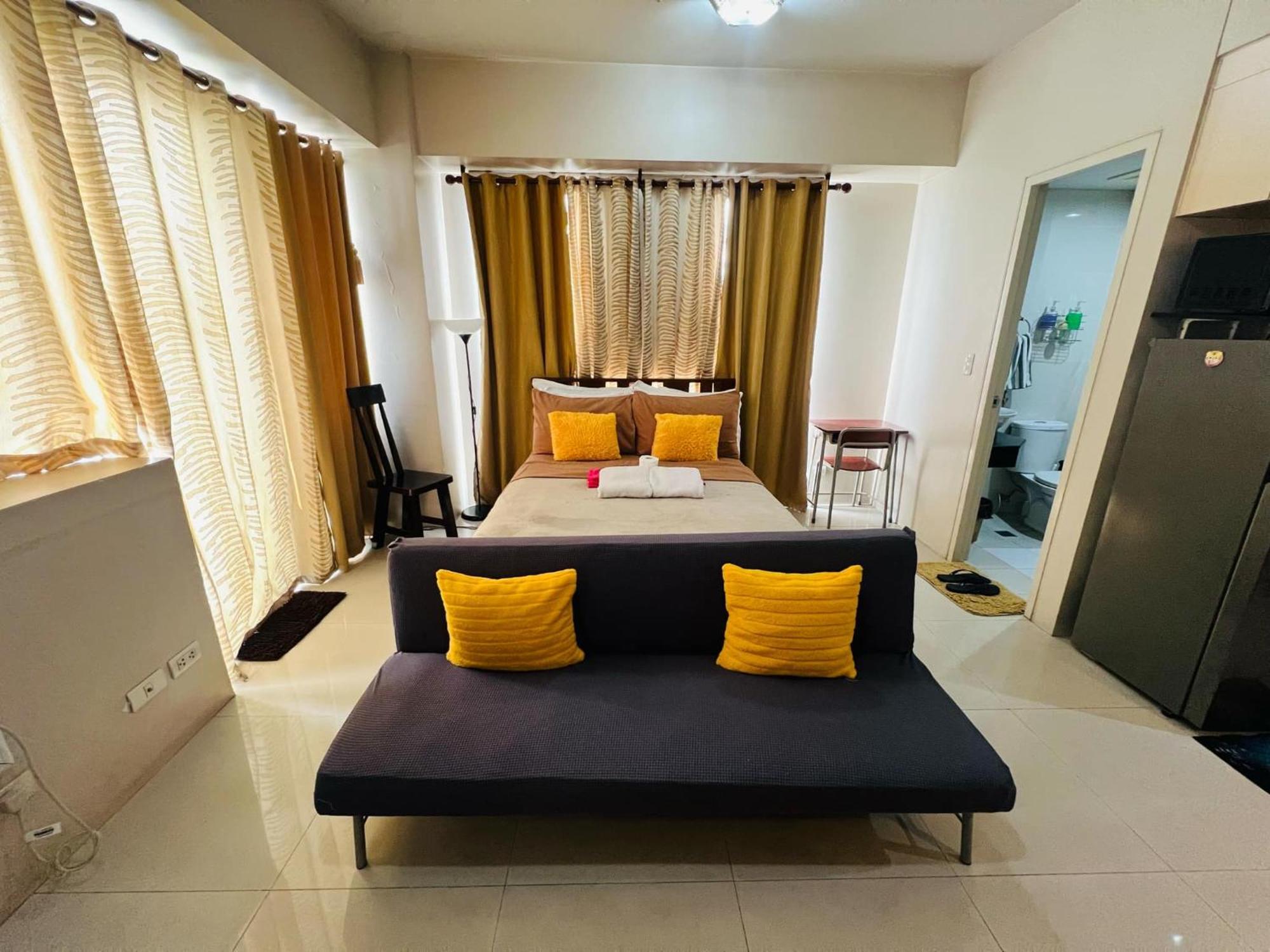 One Palm Tree Villas Condominium - Studio 7Th Fl With Balcony - Across Terminal 3 Airport Pasay Dış mekan fotoğraf
