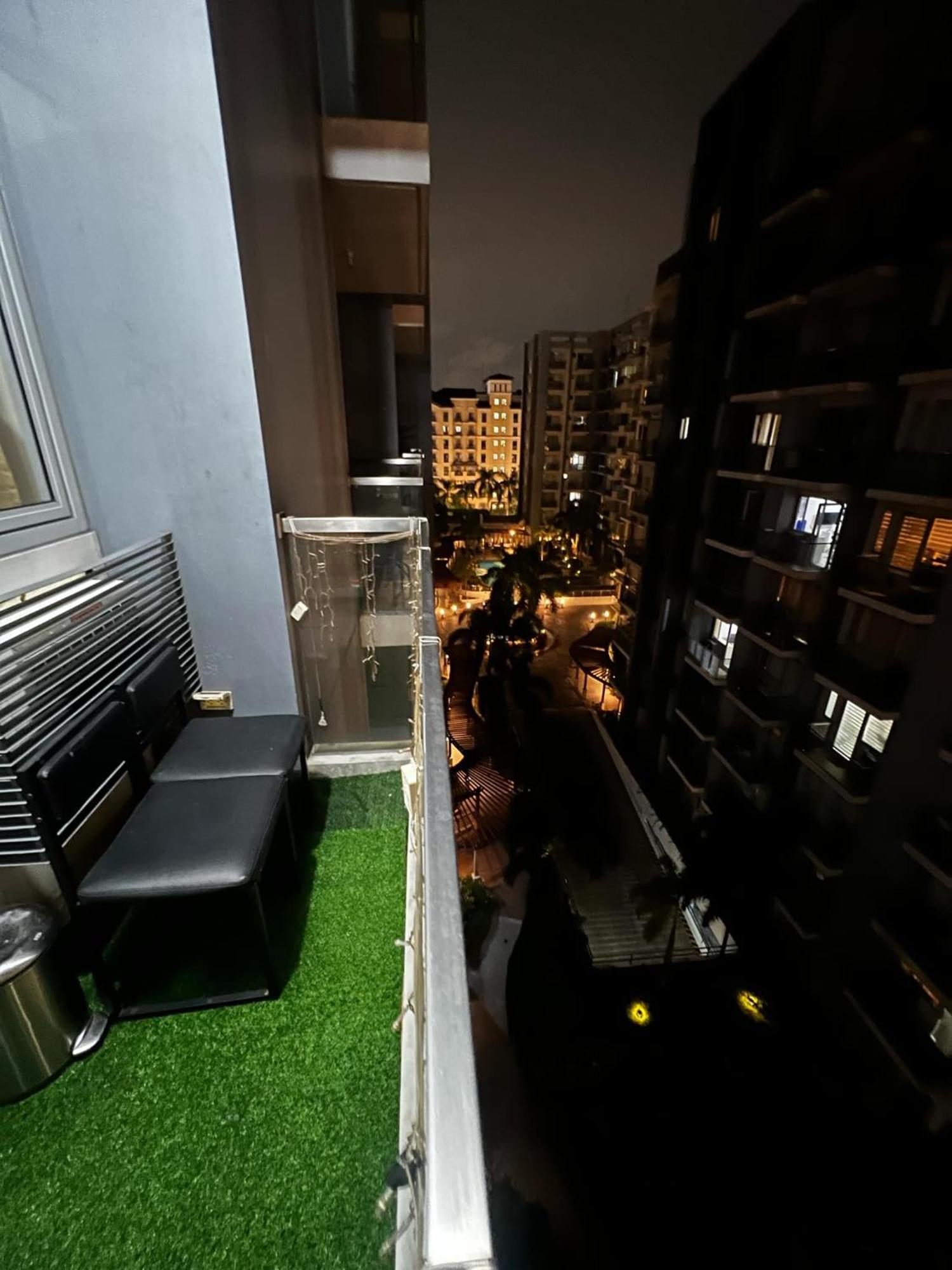 One Palm Tree Villas Condominium - Studio 7Th Fl With Balcony - Across Terminal 3 Airport Pasay Dış mekan fotoğraf