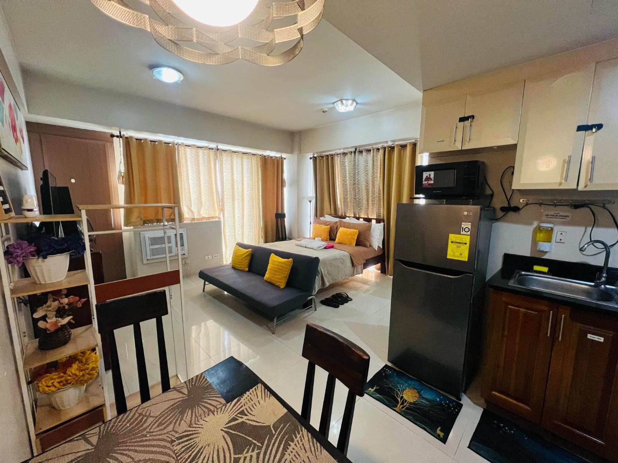 One Palm Tree Villas Condominium - Studio 7Th Fl With Balcony - Across Terminal 3 Airport Pasay Dış mekan fotoğraf